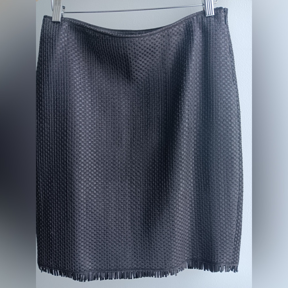 Tweeted Elie Tahari leather black skirt